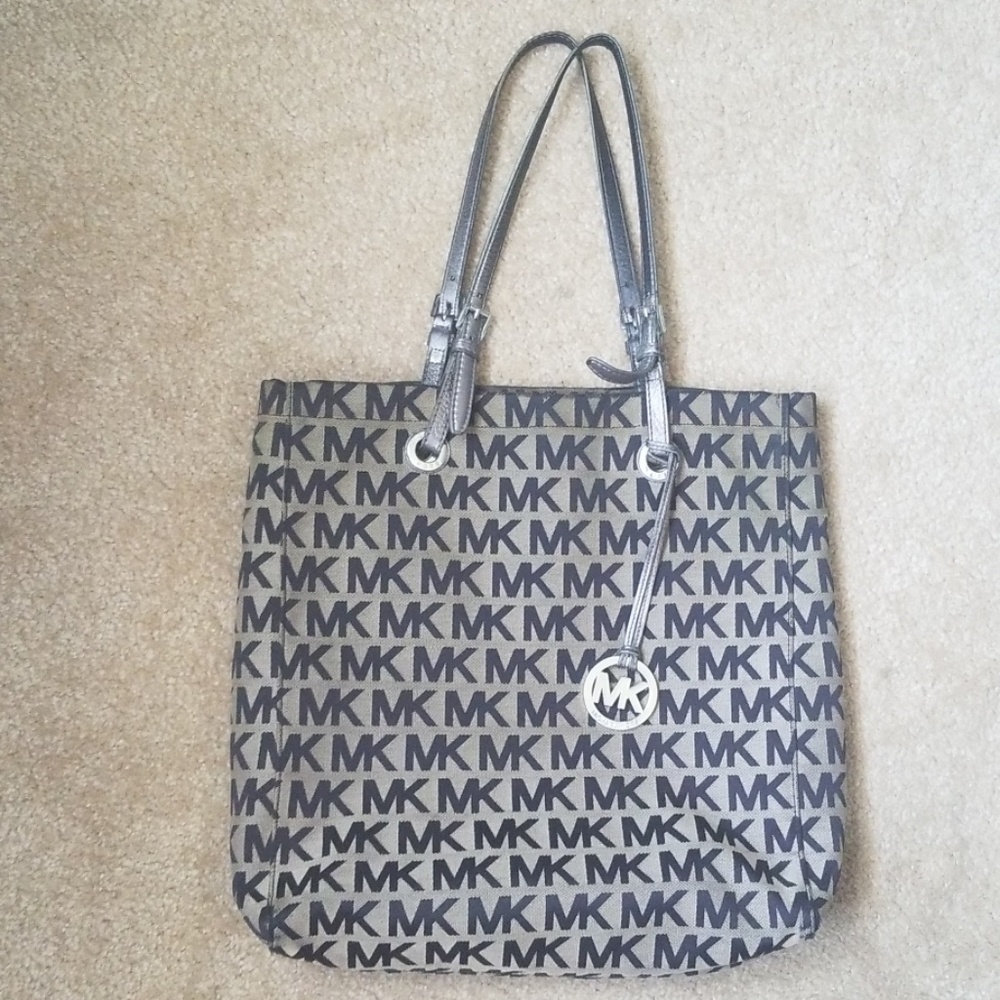 Michael Kors tote bag
